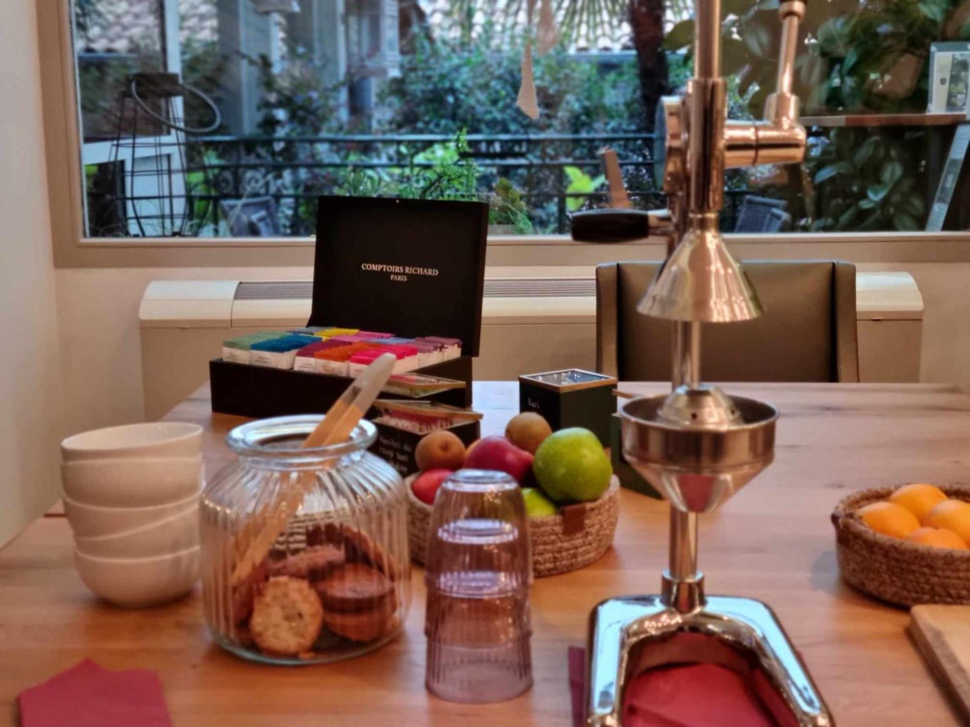 Logis Hotel Schaeffer- Restaurant Le Saint Georges Serrieres  Экстерьер фото
